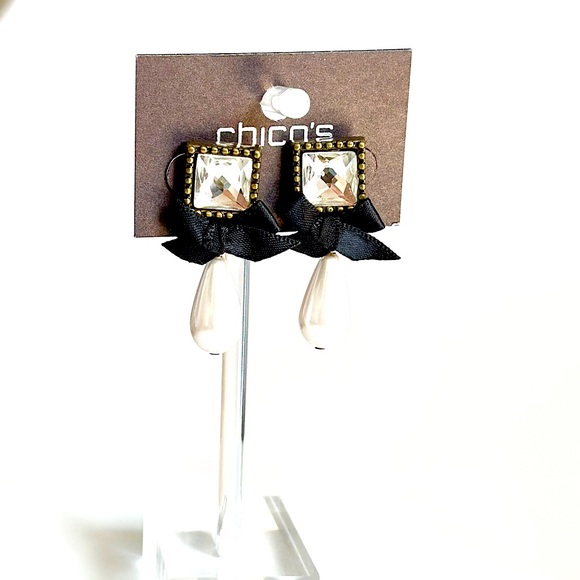 CHICO’s Parisian Chic Bow & Drop Pearl Earrings | NWT - Picture 8 of 8